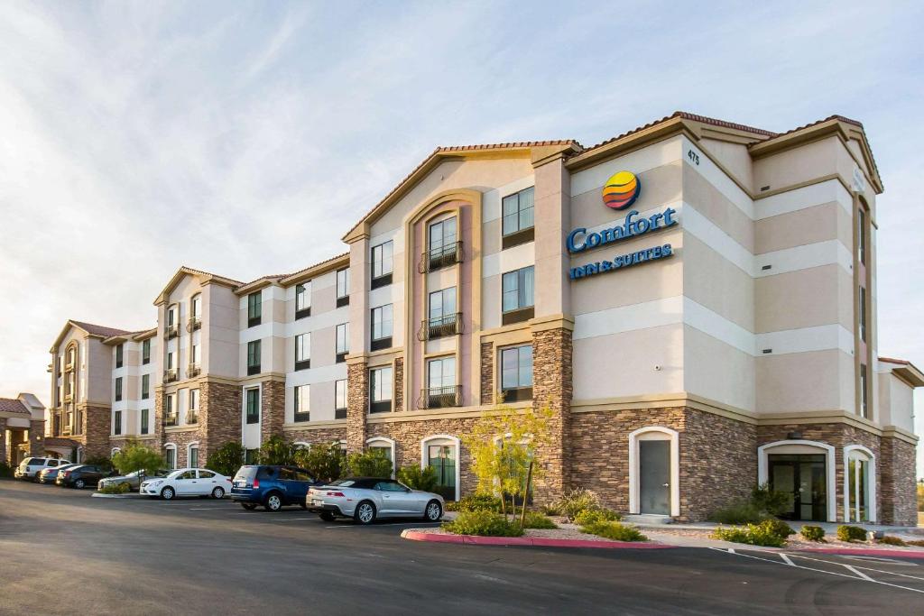 Comfort Inn & Suites Henderson – Las Vegas